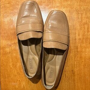 Born Tan Shoes